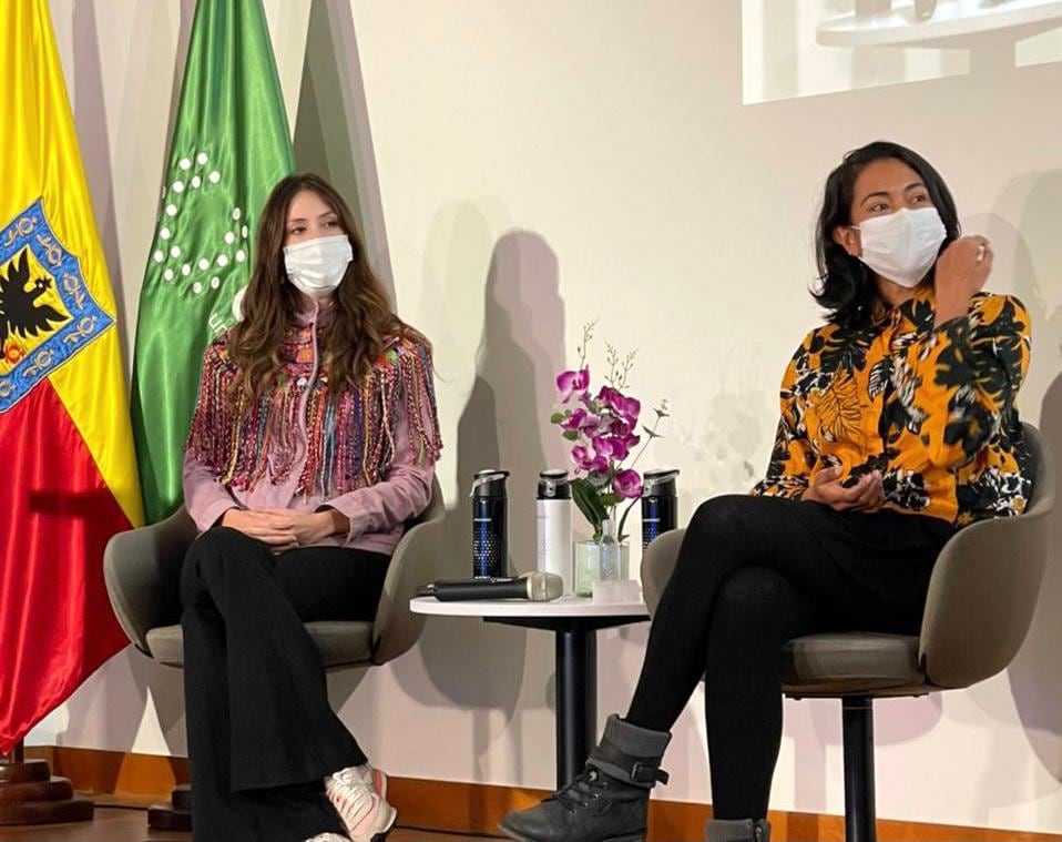 Desde la llegada de su esposo Daniel Quintero a la Alcaldía de Medellín, Diana Osorio quiso ser reconocida como gestora social.