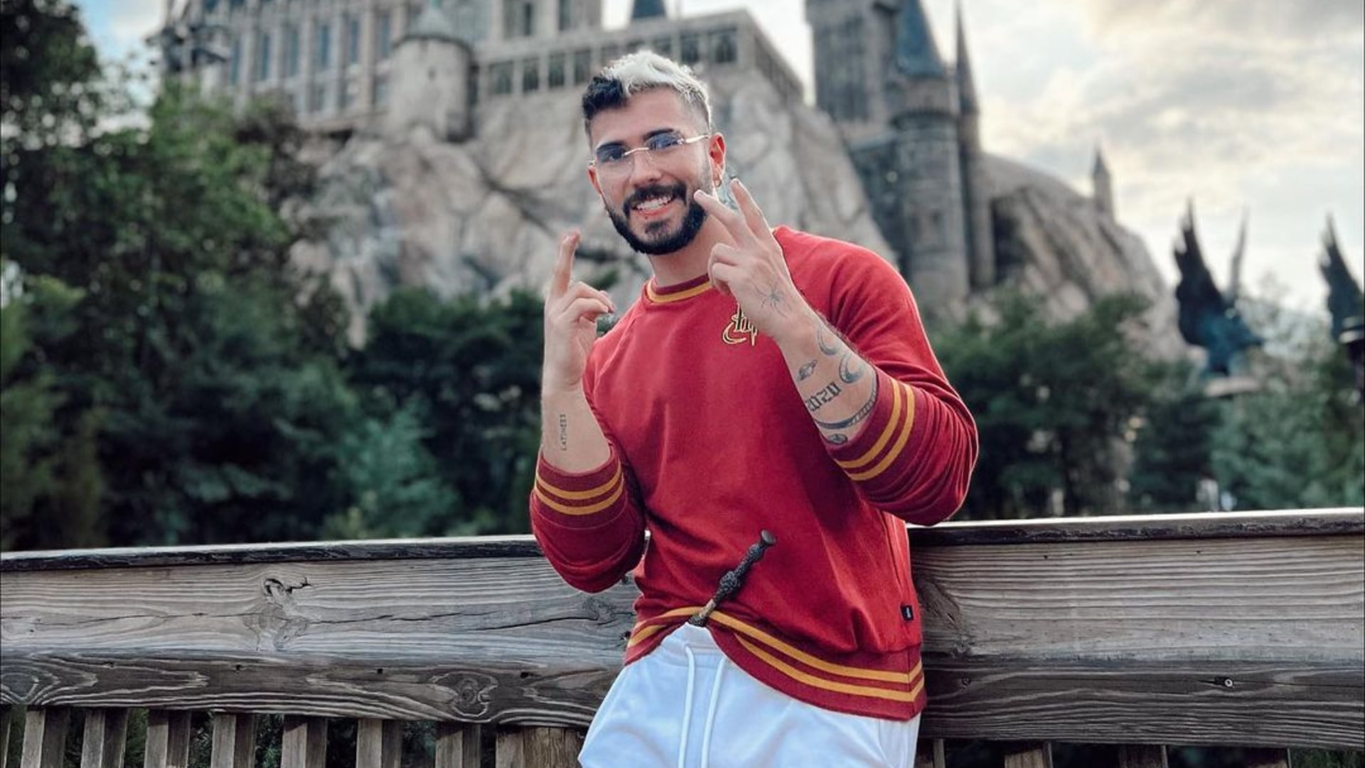 El paisa ya completa varios días en Estados Unidos visitando lugares turísticos como los parques de Universal. Foto: Instagram @juanduque.