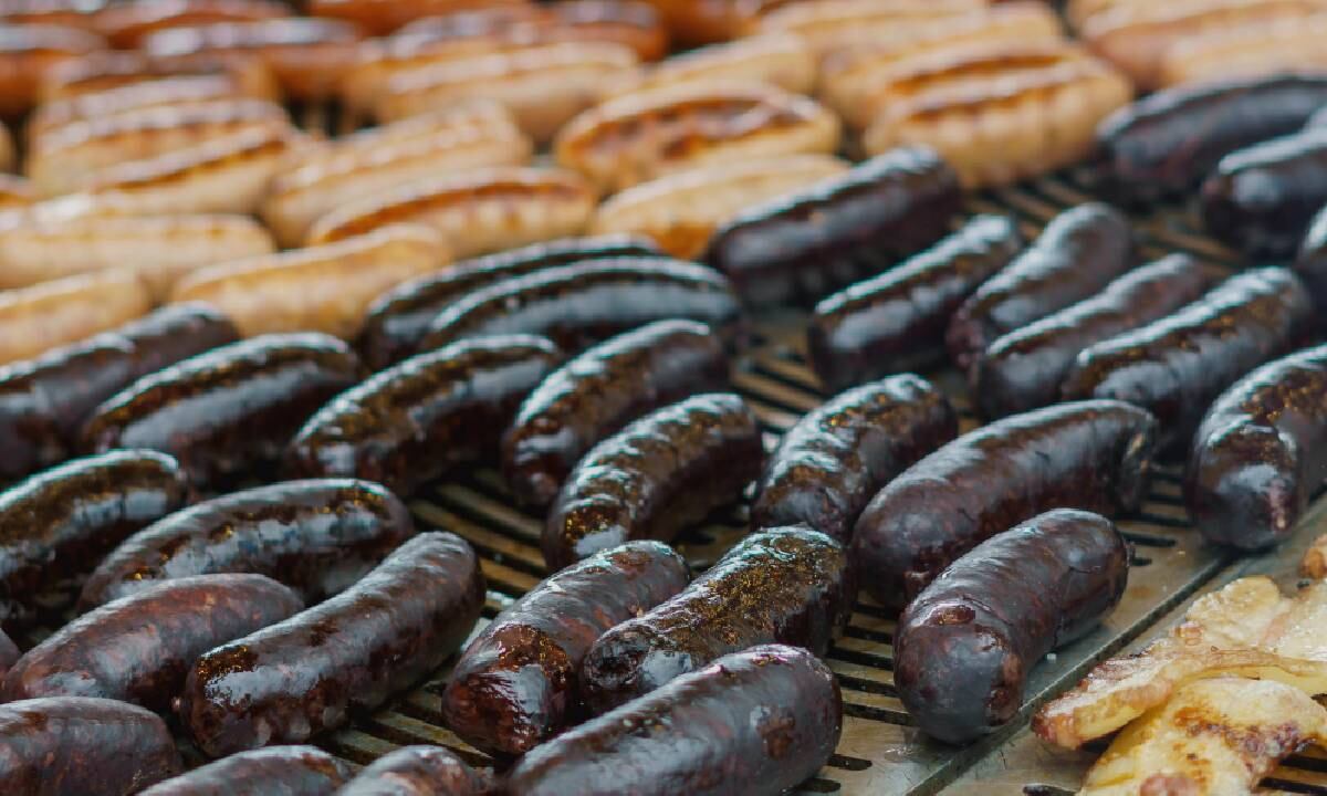 Hospital de Ubaté aclaró que hombre fallecido durante competencia de ingesta de morcilla no murió atragantado, sino que su muerte se debió a un infarto cardiaco.