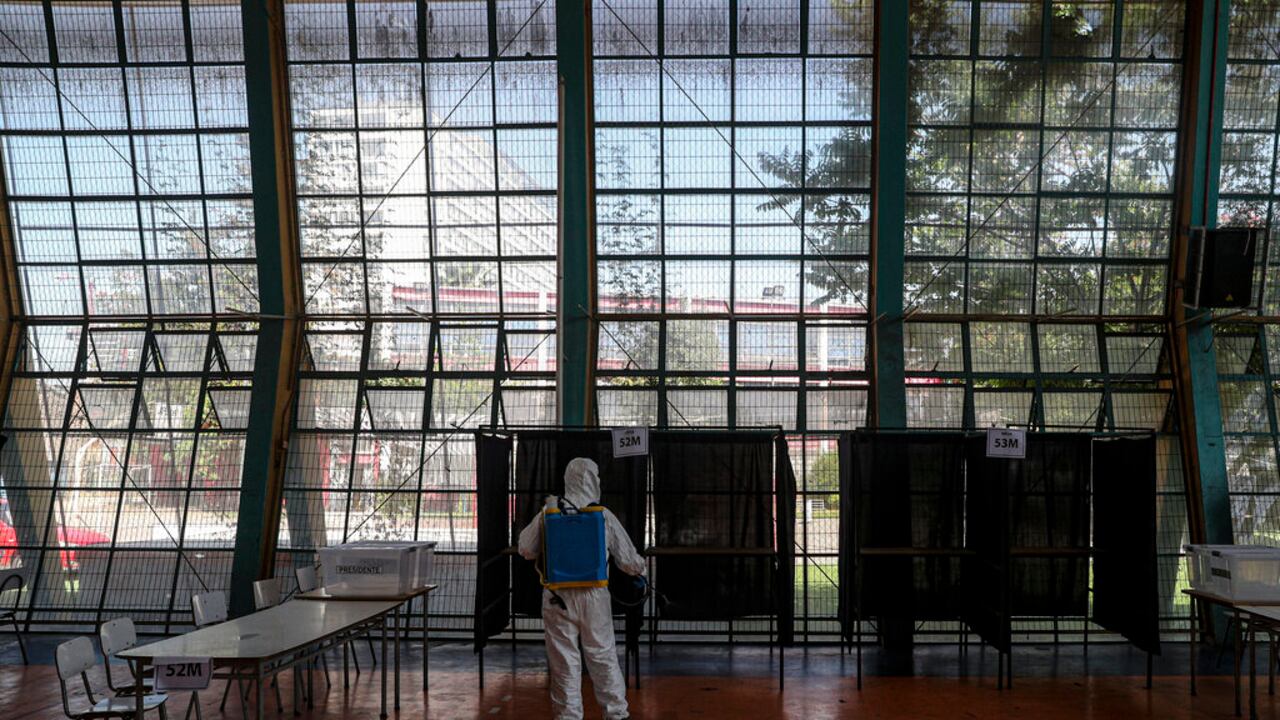 Histórica votación: Chile decide si aprueba o rechaza una nueva constitución
