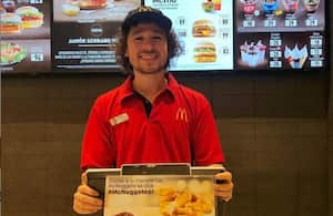 Luisito comunica en McDonalds