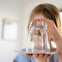 La ciencia revela por qué sacar una araña de casa puede ser un error con consecuencias fatales.