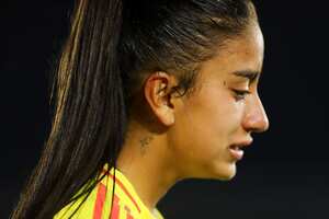 Karla Viancha, entre lágrimas tras su lesión en el partido ante Australia
