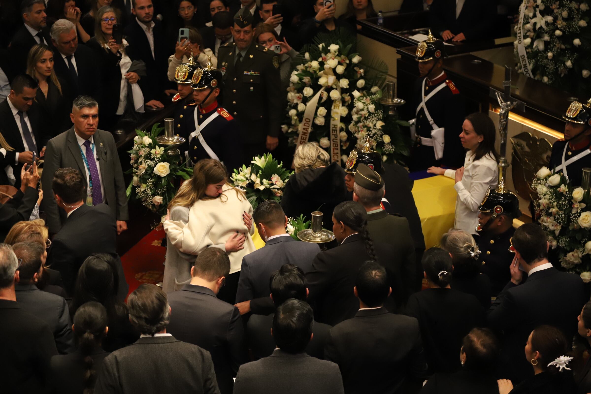 Homenaje póstumo en el Capitolio Nacional a Miguel Uribe Turbay
