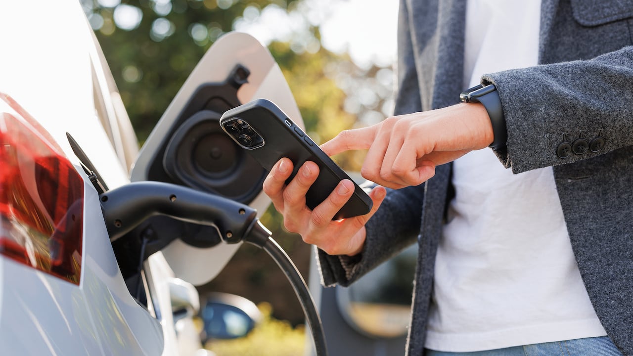 Expertos coinciden en que la transición energética en los vehículos debe ser diversa, gradual, realista e inclusiva.