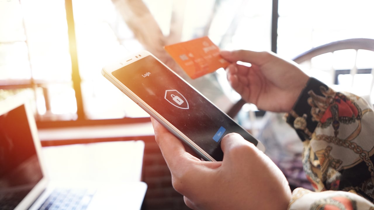 Al implementar estas medidas, estará tomando pasos importantes para mantener su información personal segura.