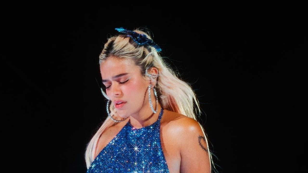 Karol G estaría en una racha de brujería.