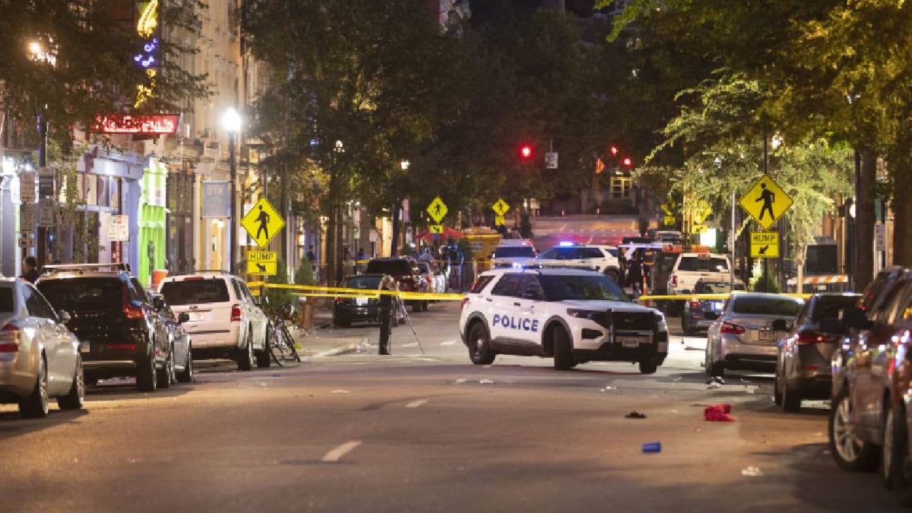 Además de la balacera en la zona de discotecas, las autoridades también reportaron un acto violento en Distrito Central de Negocios.