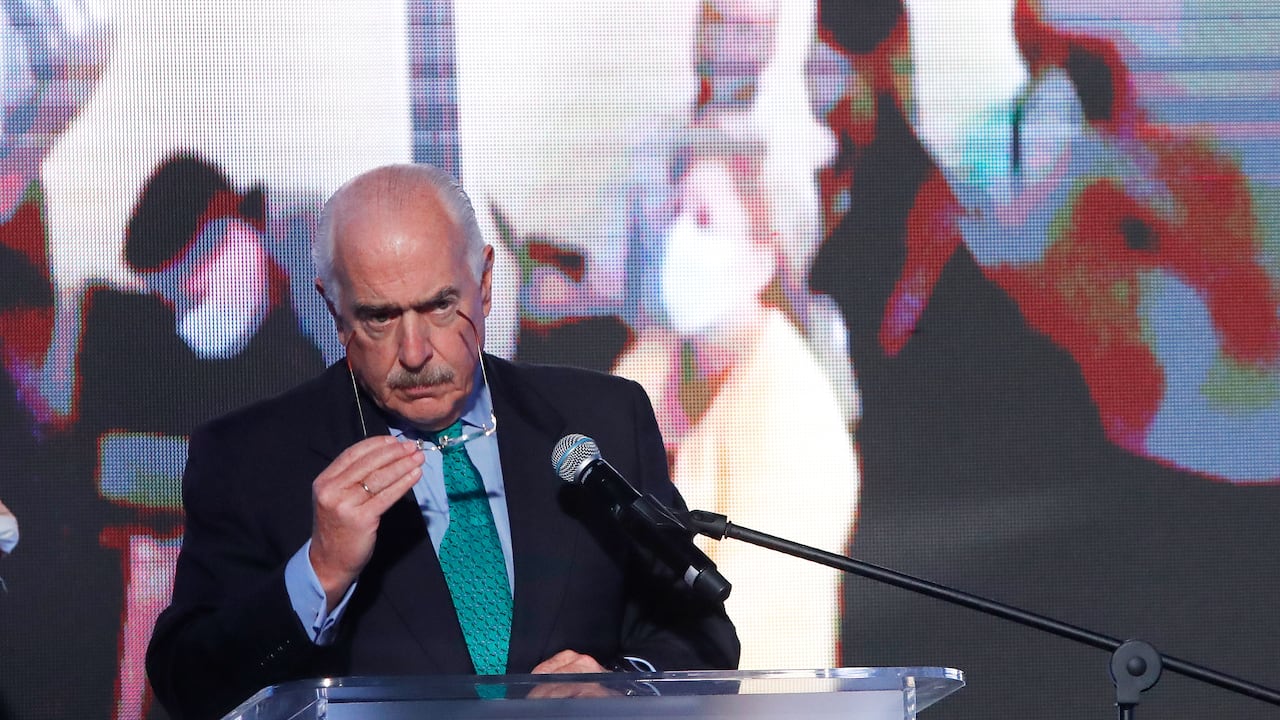 Andrés Pastrana Arango
Ex Presidente