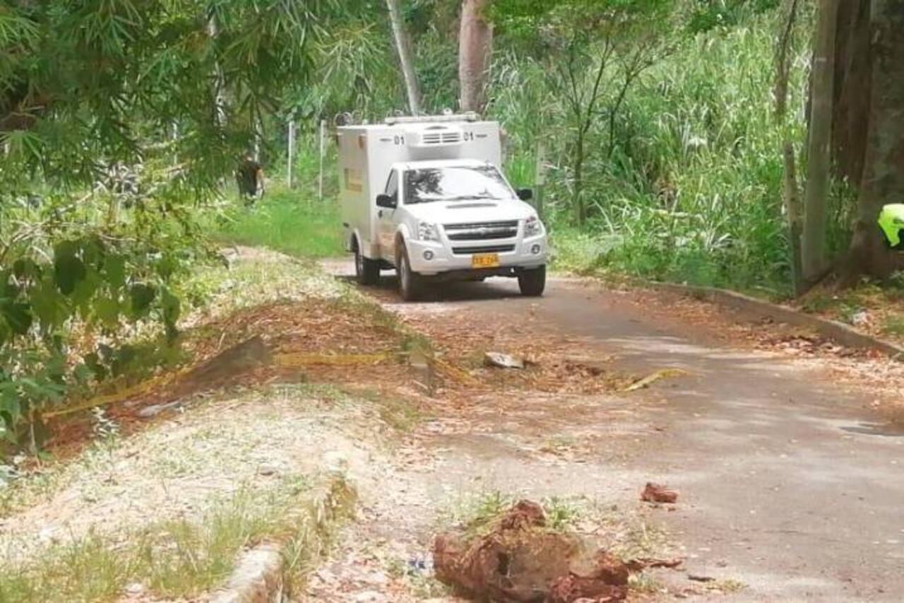 El cuerpo fue hallado en un sector boscoso entre los barrios San Luis y Fontana.