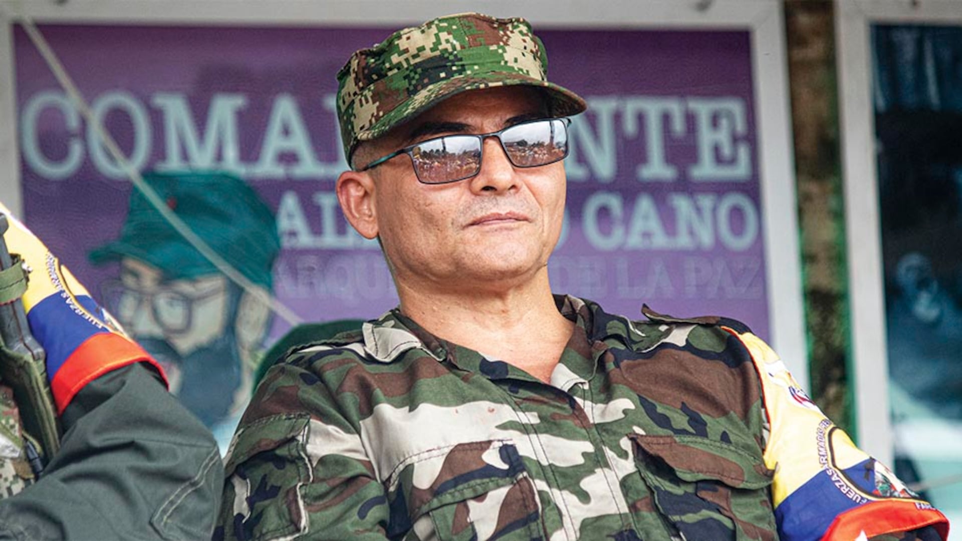 Dos socios de alias Iván Mordisco se rindieron en operativo en el Huila - Semana