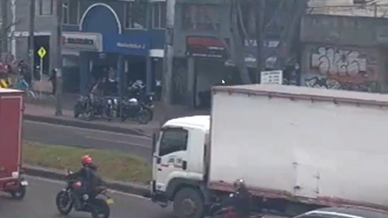 Este jueves se han presentado bloqueos y accidentes.