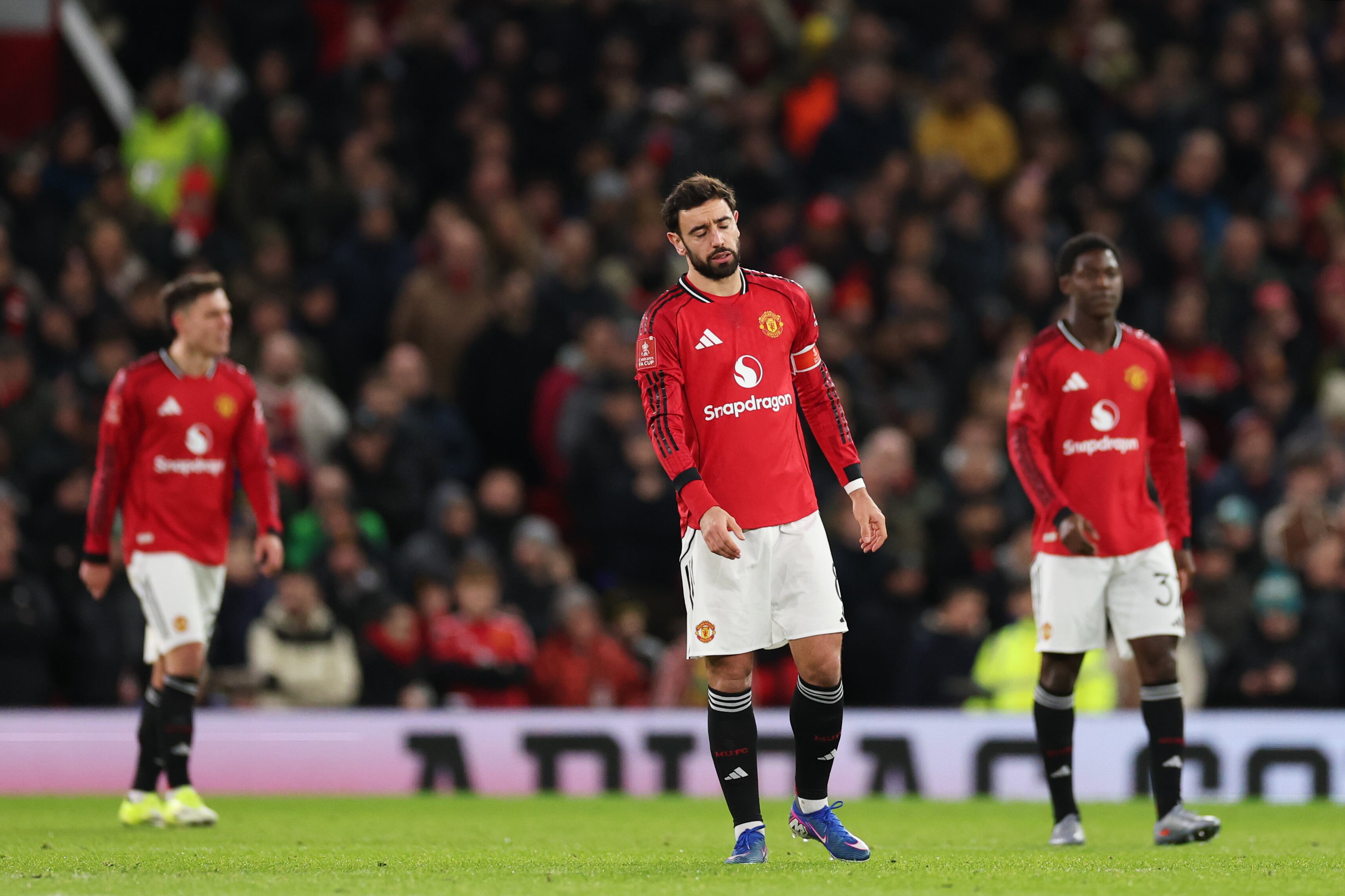 Manchester United no levanta cabeza en Inglaterra