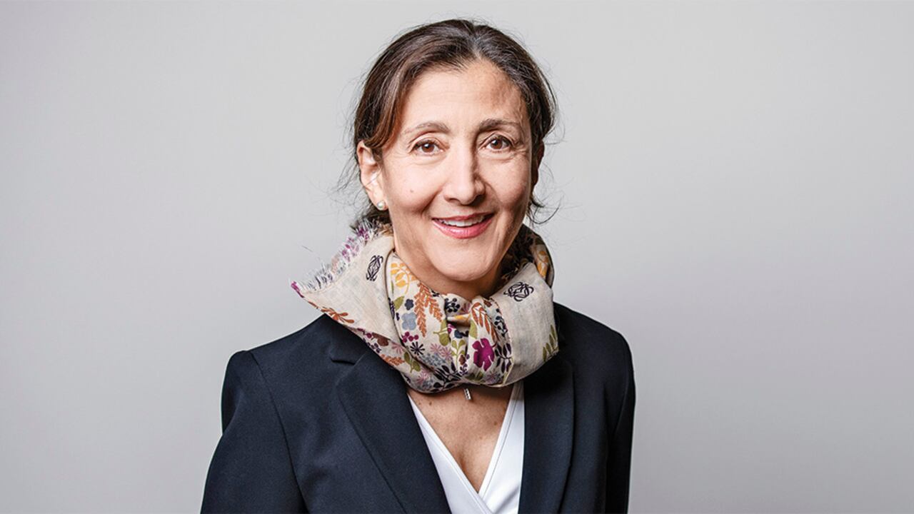 En cada una de sus movidas dejó algo muy claro: sigue siendo la misma mujer que en los años noventa les dio un batacazo a las maneras tradicionales de hacer política.