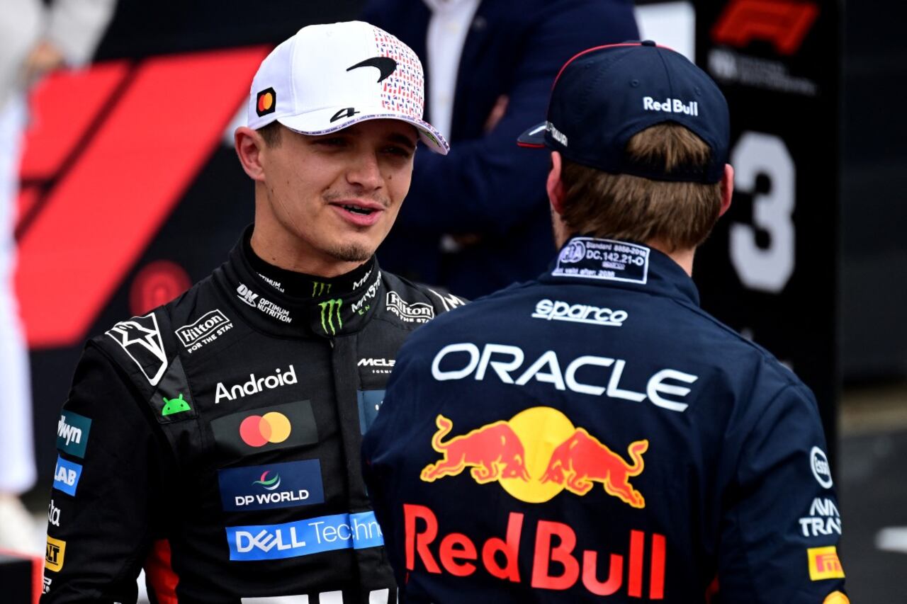 Verstappen superó a los McLaren (Piastri y Norris) y se quedó con la Pole del GP de Gran Bretaña