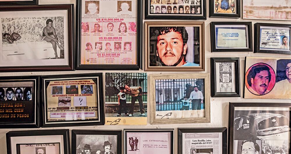 Cuando Escobar se vuelve viral en las redes sociales por algún episodio, en las esquinas del barrio se debate sobre lo que hizo en vida.