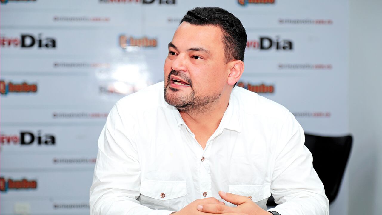 Carlos alberto carreñoRepresentante a la Cámara de Comunes 