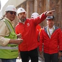 Alcalde, Carlos Fernando Galán, y el director del IDU, Orlando Molano, visitando las obras del deprimido de la av. 68 con av. Las Américas