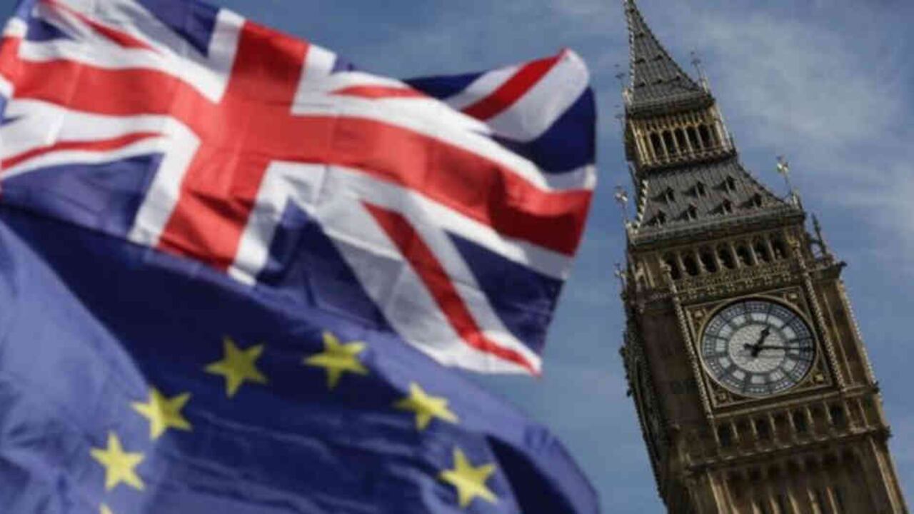 Theresa May asegura que su acuerdo es la mejor manera de cumplir con la instrucción de abandonar la UE que dieron los votantes en el referéndum de 2016. Foto: GETTY.