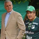 Presidente del Deportivo Cali, Luis Fernando Mena, y DT del equipo, Jorge Luis Pinto.