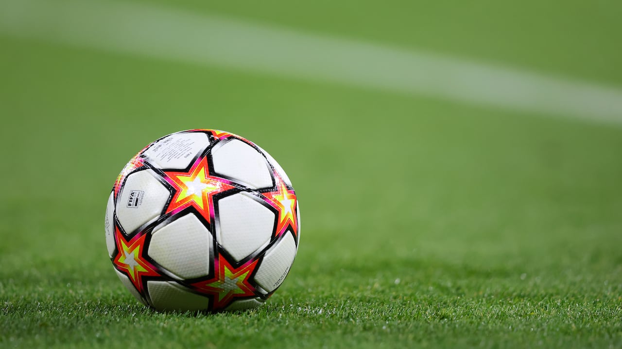 Ocho equipos en disputa por llegar a la final en el Stade de France