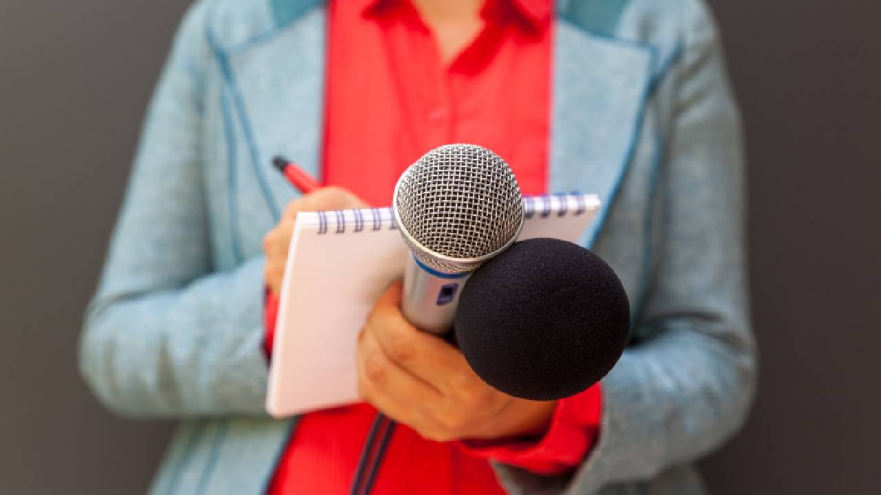 La reportera enfrentó al acosador (imagen de referencia).