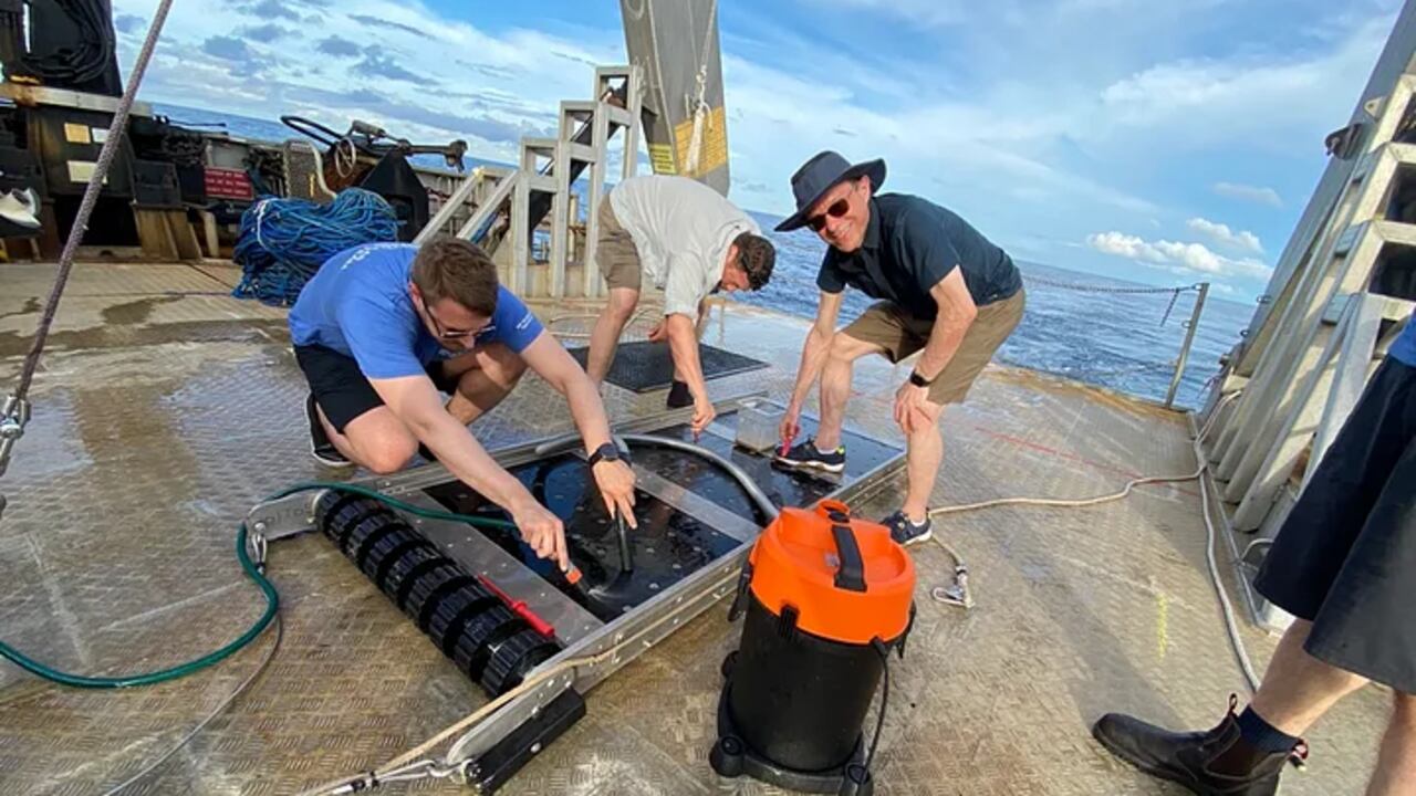 Misterioso objeto encontrado en el fondo del Océano Pacífico podría cambiar la vida en la Tierra.