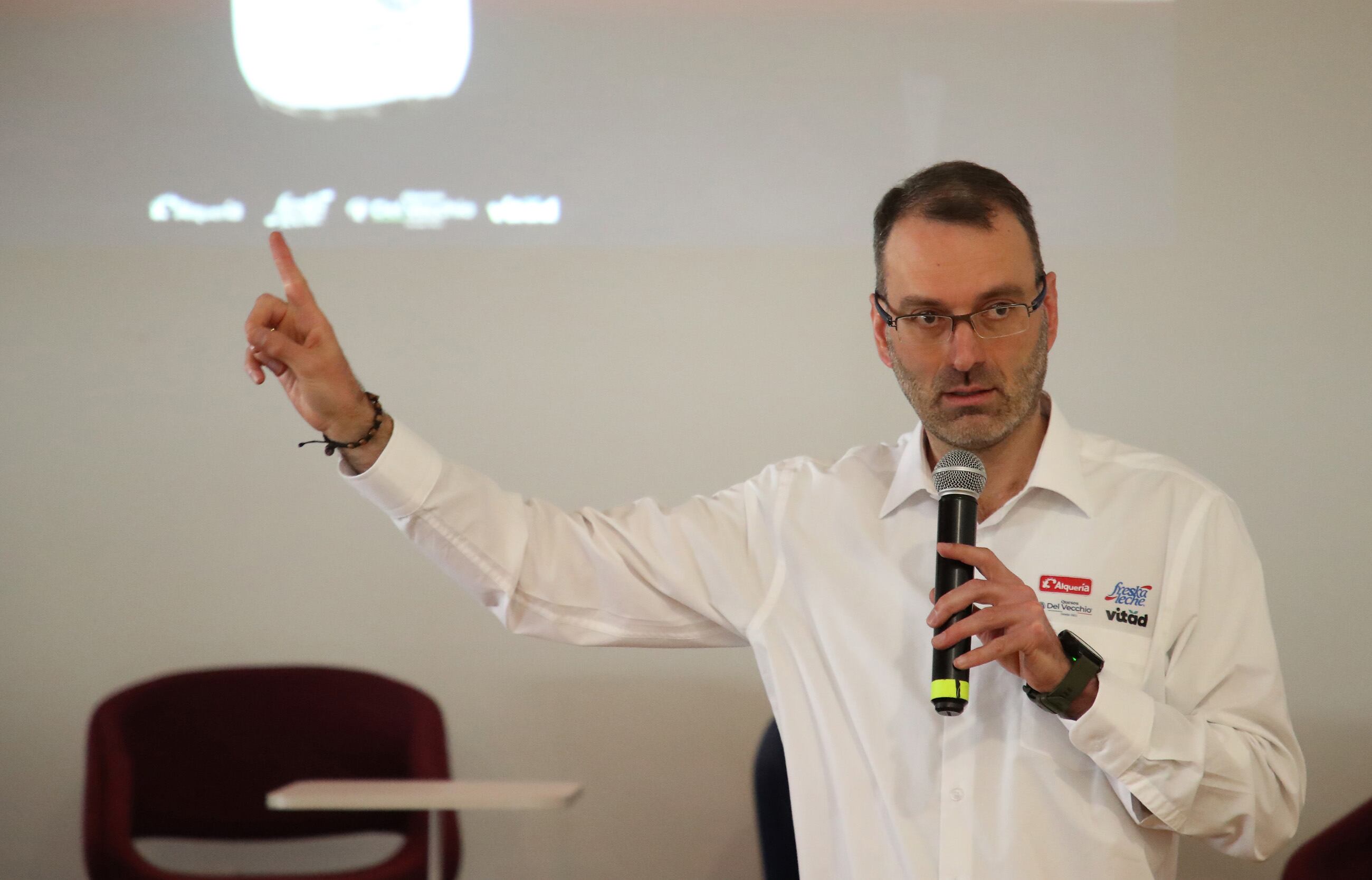 Durante un panel en el Banco de Alimentos, Rafael Álvarez, CEO de Alquería, reiteró el compromiso de la compañía con la lucha contra el hambre y la desnutrición en Colombia.