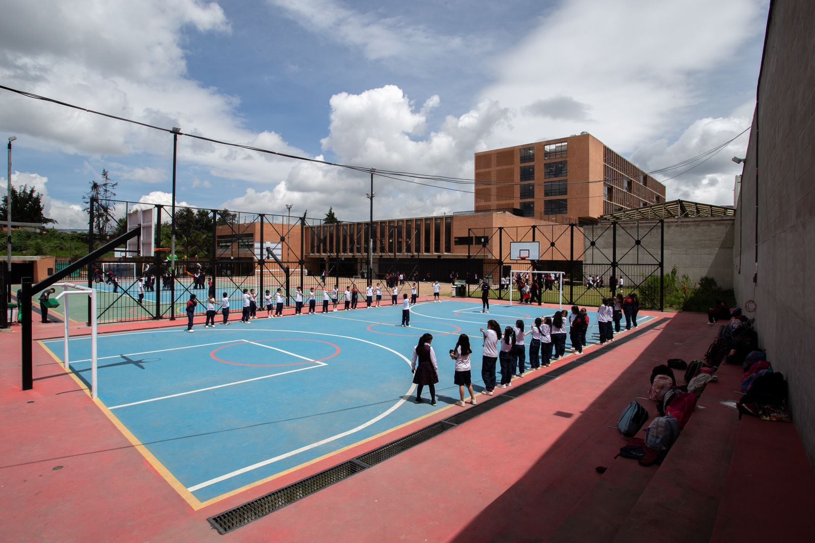 Bogotá abre matrículas para colegios oficiales.