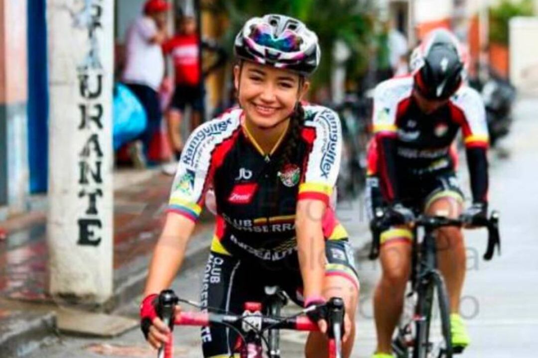 Ana María Bustamante, ciclista colombiana quien sufrió un fuerte accidente en Bogotá.