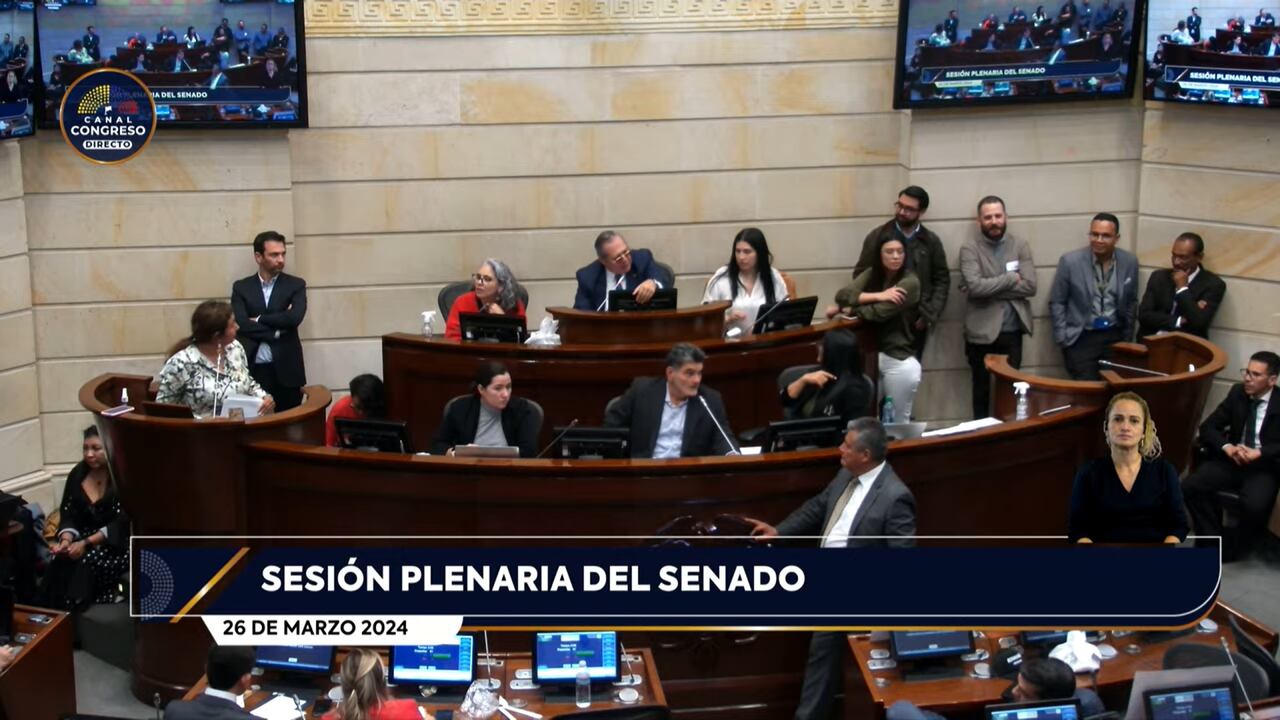 Sesión informal de la plenaria del Senado sobre la reforma pensional.