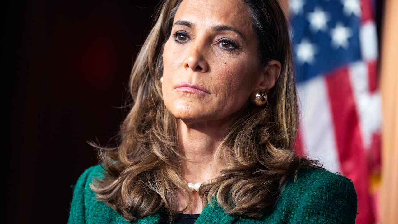 Sobre los operativos de control migratorio, María Elvira Salazar, congresista de Estados Unidos, indicó que le ha expresado sus preocupaciones al presidente Donald Trump.