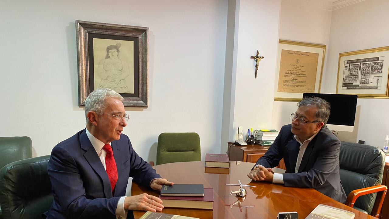Reunión Gustavo Petro y Expresidente Alvaro Uribe