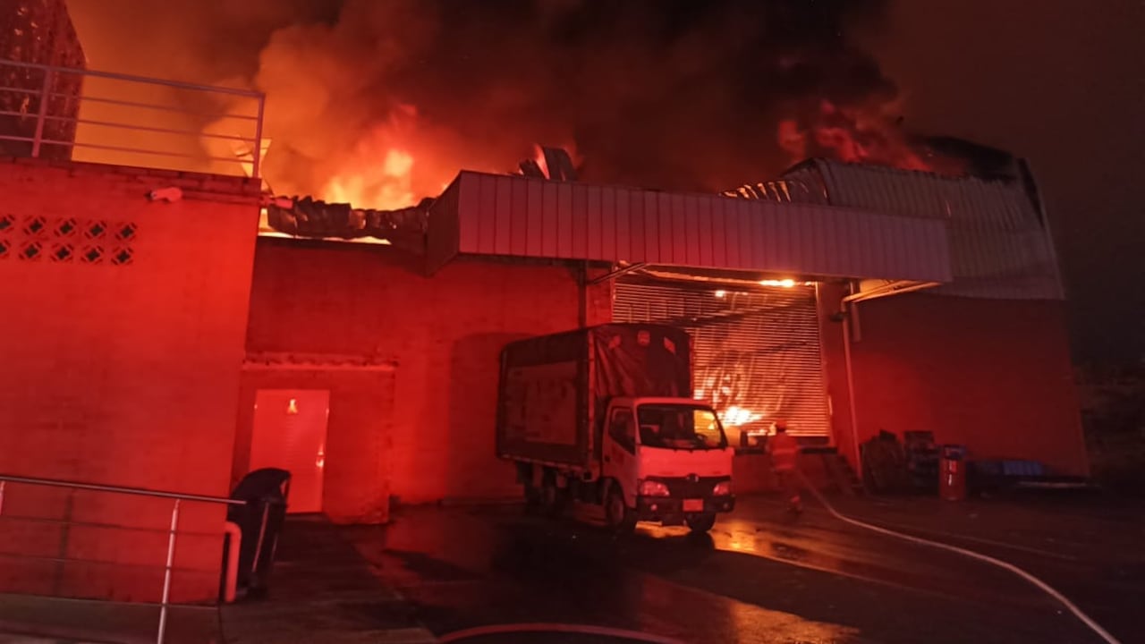 SEMANA conoció que hay perdidas totales e investigan las causas que pudo producir este incidente.