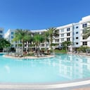 Meliá Orlando Celebration. Una noche para dos personas en este hotel está en aproximadamente $412.000.