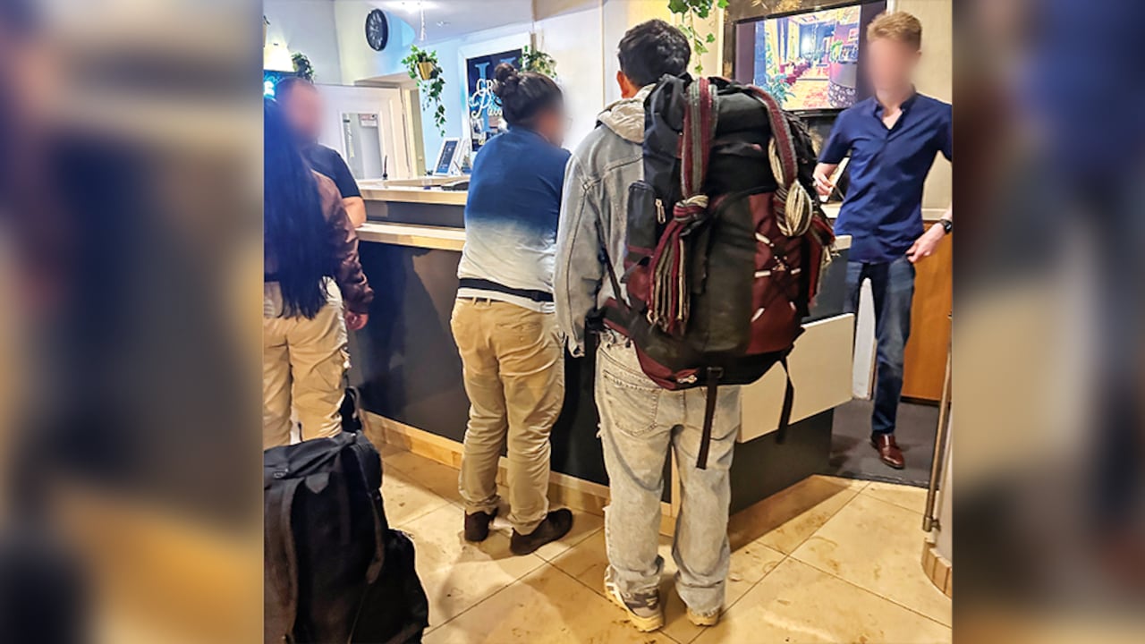 Los colombianos tienen que asesorarse antes de aceptar cualquier oferta laboral en Polonia y comunicarse con las autoridades colombianas en ese país.