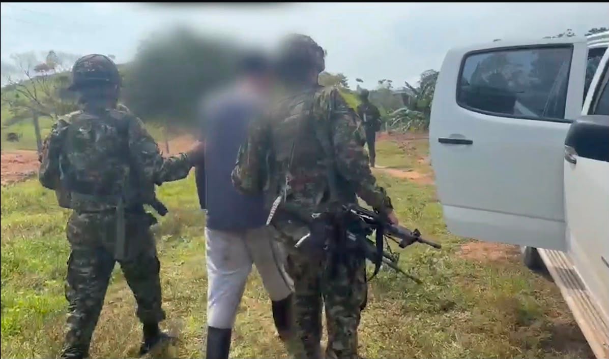 Los dos hombres quedaron a disposición del Grupo de Atención Humanitaria al Desmovilizado y Apoyo al Sometimiento Individual a la Justicia.