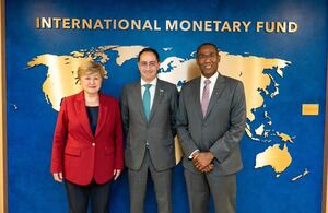 Encuentro entre Kristalina Georgieva, directora del Fondo Monetario Internacional, y José Manuel Restrepo.