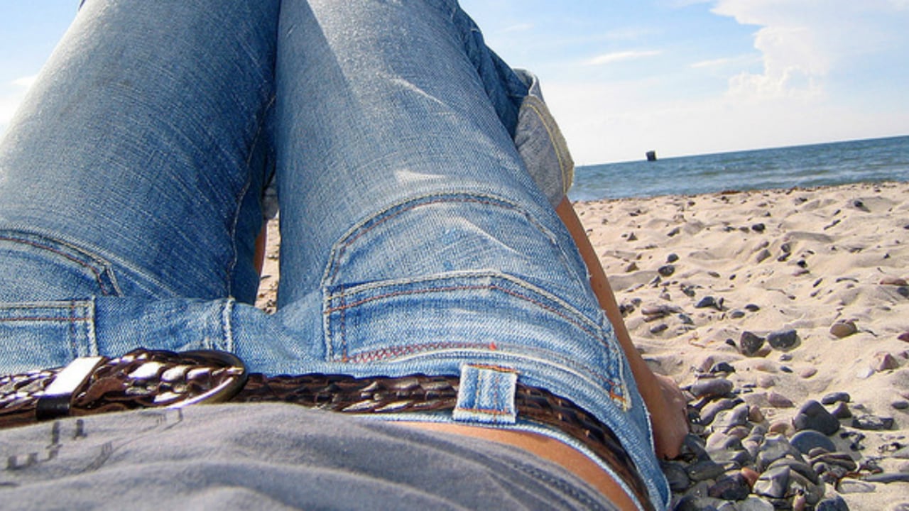 Para ahorrar para un año sabático se recomienda destinar de sus ingresos un porcentaje fijo de ahorro. Lo usual es entre un 5% y 10%.