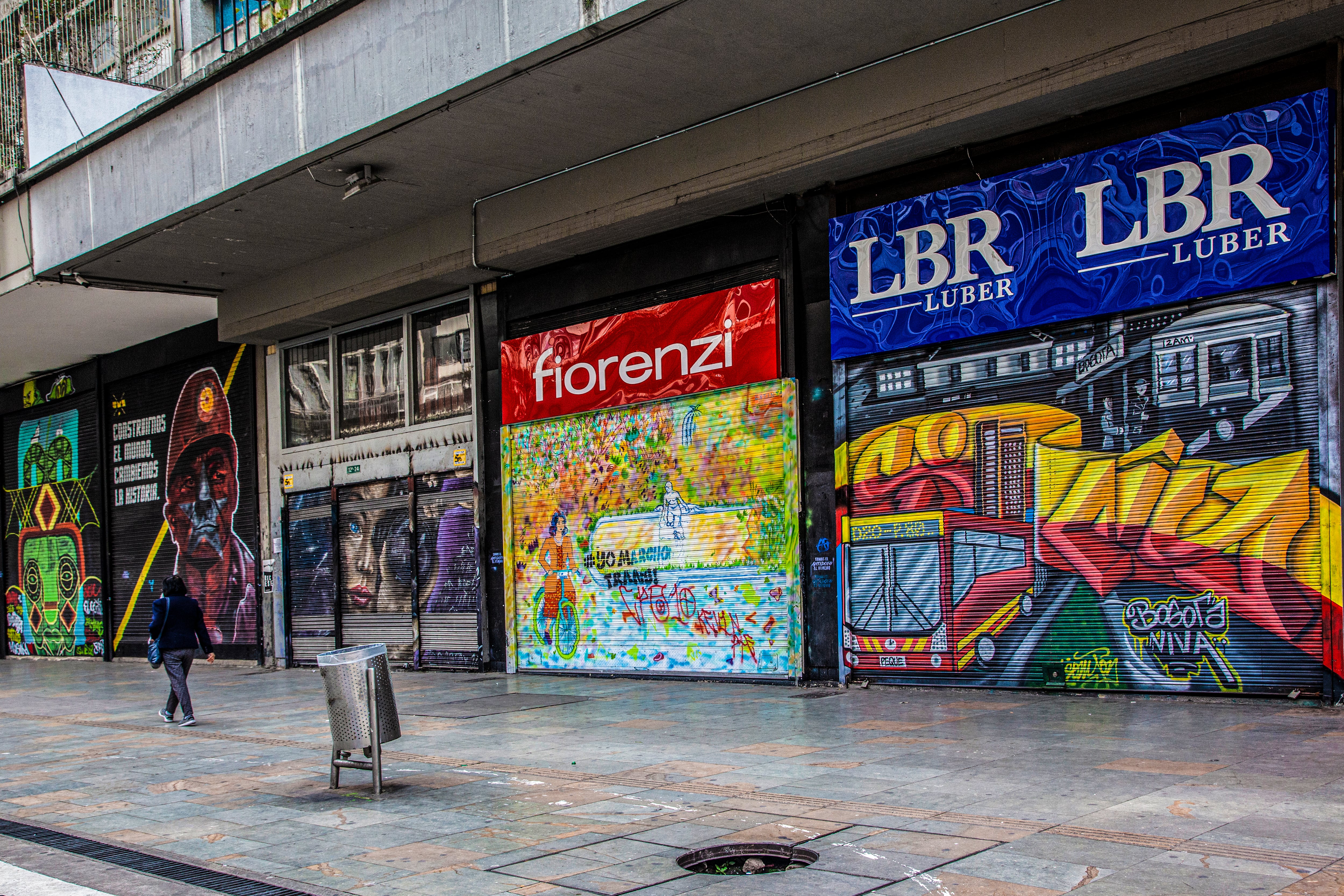 Festivales, colectivos y procesos comunitarios consolidan el arte urbano como un lenguaje legítimo que transforma el espacio público y redefine la identidad de sus habitantes.