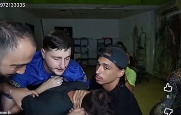 Durante cuatro largos años, Raphaël Graven, alias Jean Barette o Jean Pormanove, fue objeto de una persecución inhumana.