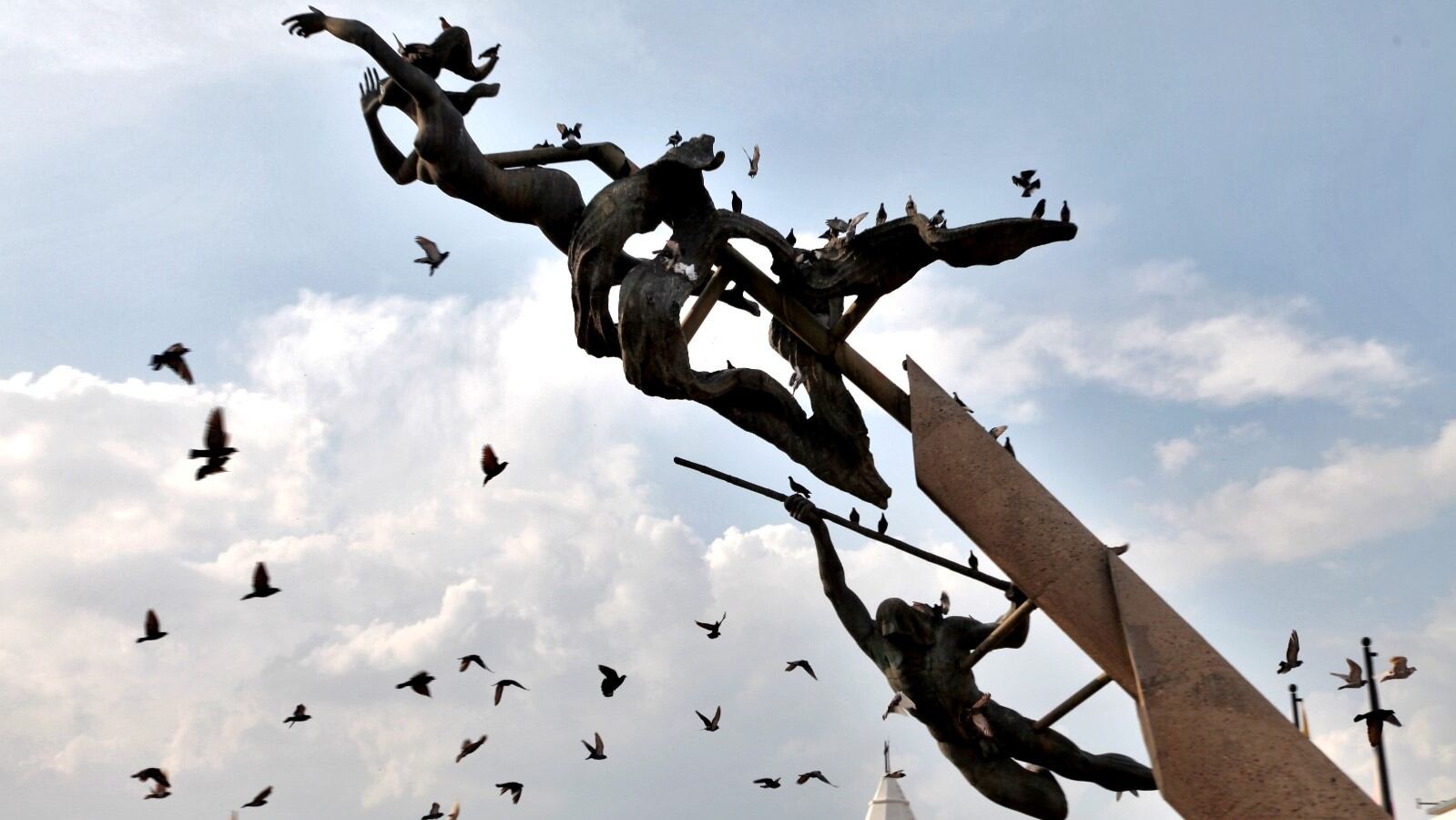 Monumento a la Revolución, ubicado en la Plaza Alfonso López de Valledupar.