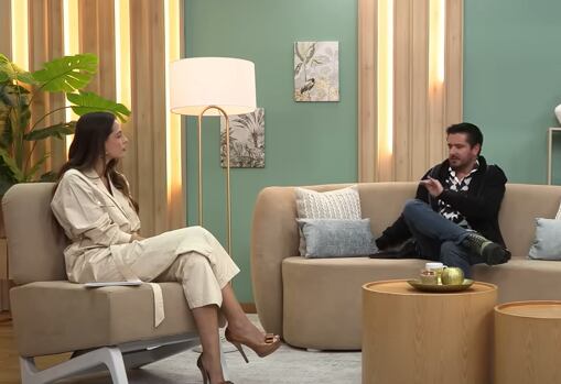 Andrés Sandoval fue invitado especial en 'La sala de Laura cuña', habló sobre su vida personal y confesó problema con su exesposa.