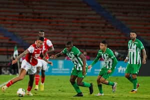 Tras el empate, los dos equipos quedaron con 30 puntos.