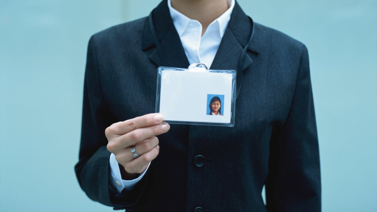 Los apellidos sirven para conocer la ascendencia de una persona. (Imagen de referencia)