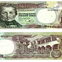 El billete de 500, en su parte frontal, tenía impresa la imagen de Francisco de Paula Santander, en el reverso a la Casa de la Moneda, Bogotá.