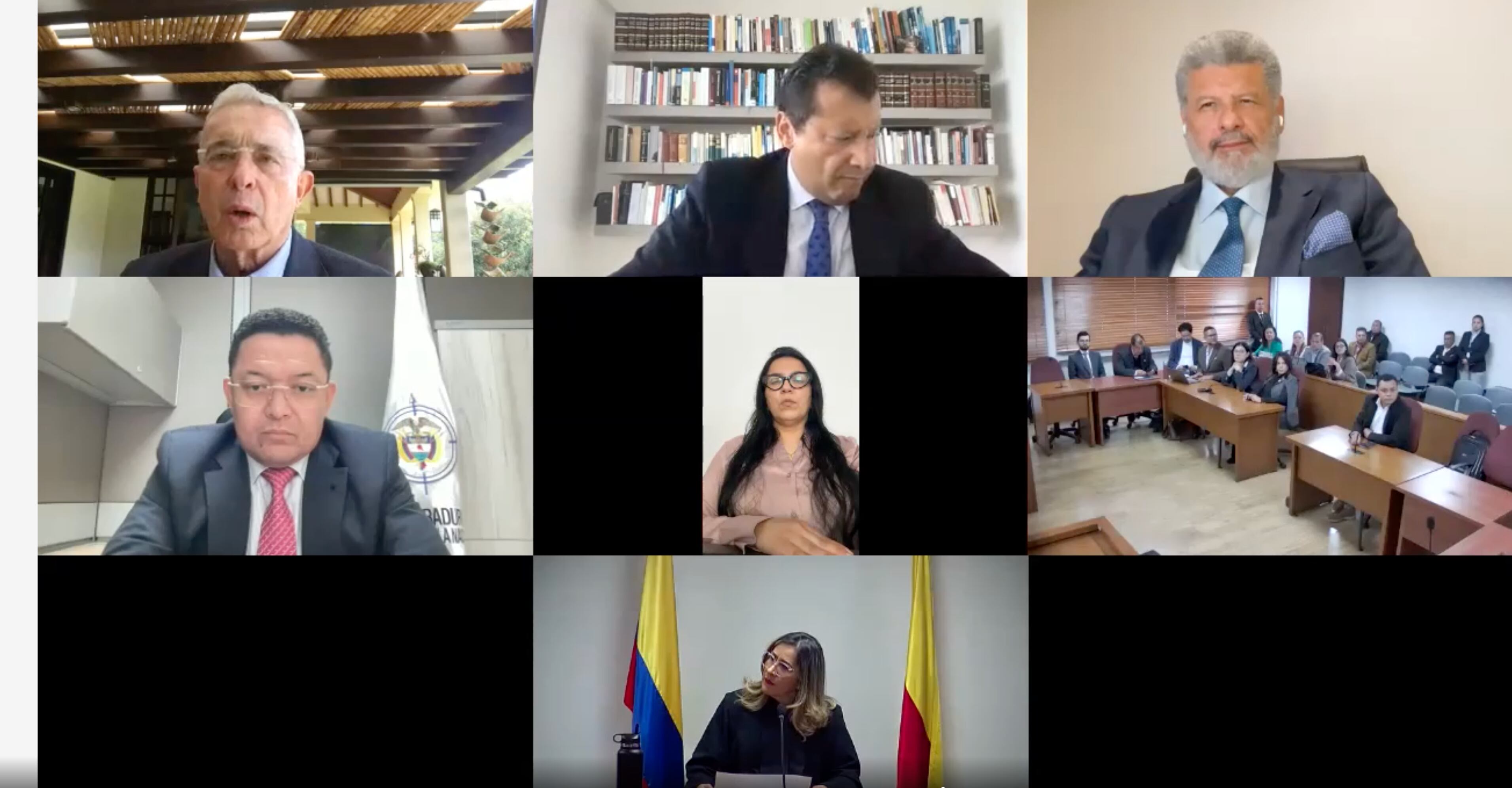 Álvaro Uribe, condenado a 12 años de prisión. Ordenan detención domiciliaria. Lectura de la sentencia