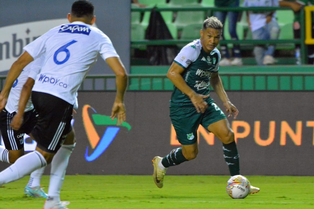 Partido deportivo Cali millonarios en el estadio de palmaseca
