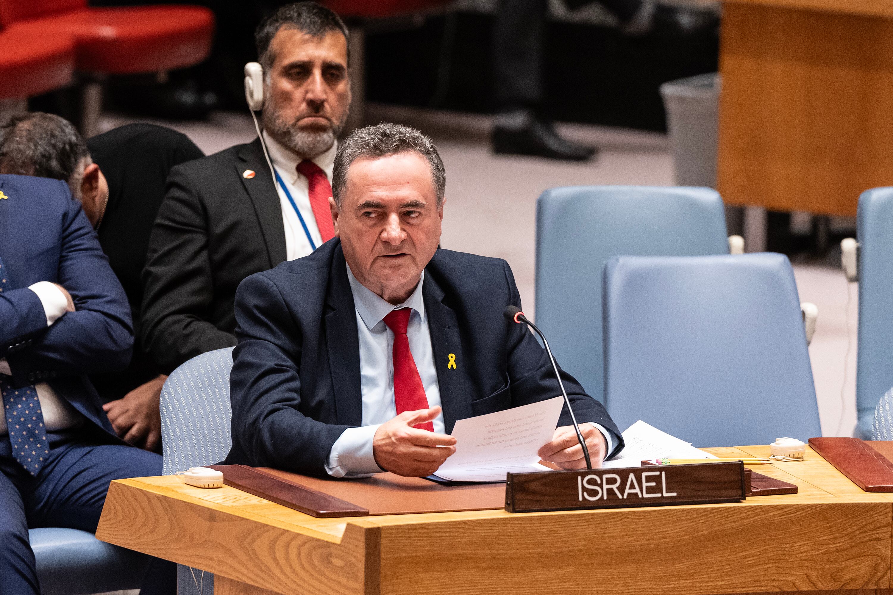 El ministro de Asuntos Exteriores de Israel, Israel Katz, habla durante la reunión del Consejo de Seguridad sobre el informe de violencia sexual durante el conflicto entre Israel y Hamás en la sede de la ONU. (Foto de Lev Radin/Pacific Press/LightRocket vía Getty Images)
