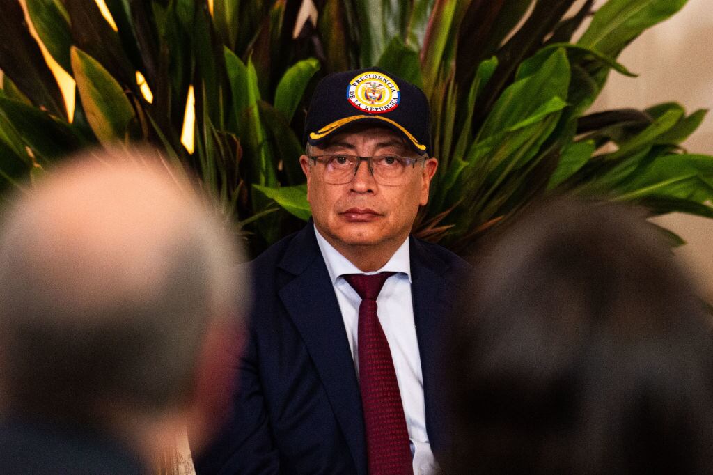 El presidente Gustavo Petro ha exaltado a ese grupo guerrillero al que perteneció. (Foto de Sebastian Barros/NurPhoto vía Getty Images)